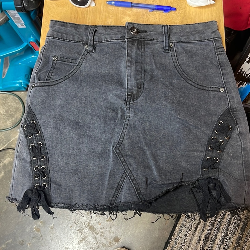 Black jean skirt size small